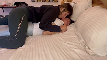 ¡_¡_¡_Ay ay ay!!! Rozame la vagina que los demá_s visitantes del hotel no nos escuchen.